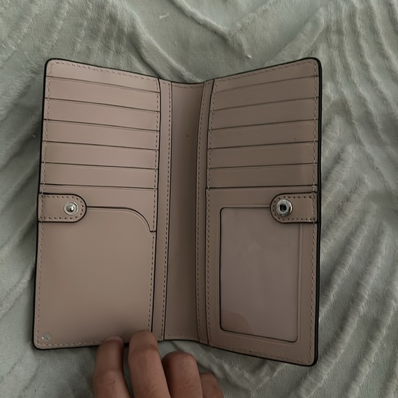 Kate Spade Wallet - Picture 2 of 3